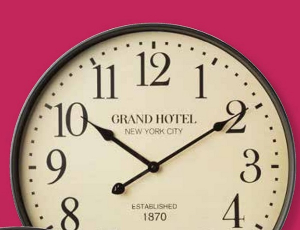10
9
8
11 12 1
GRAND HOTEL
NEW YORK CITY
ESTABLISHED
1870
3
4.